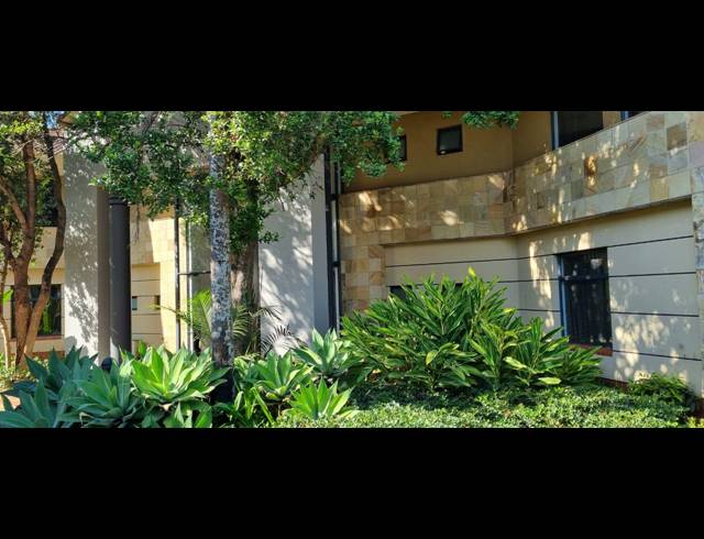 414M² OFFICE FOR SALE IN LA LUCIA